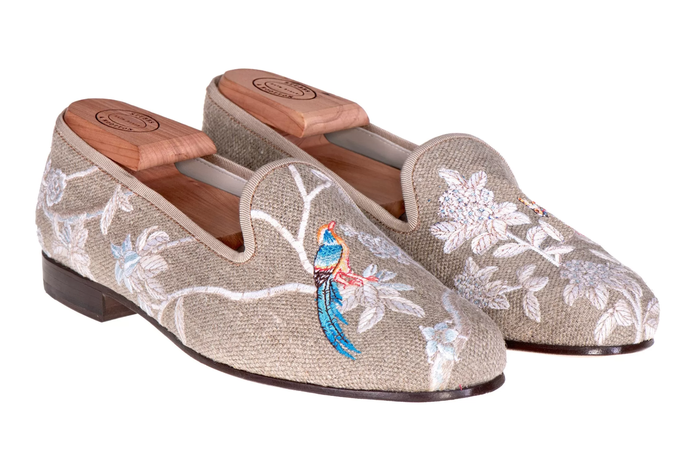 Slipper*Stubbs & Wootton Snowbird Slipper (Women) Natural
